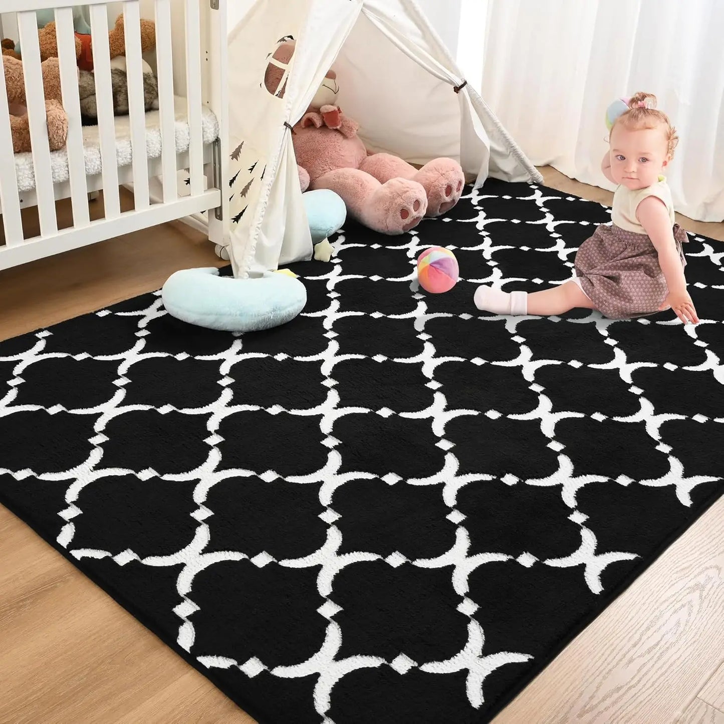 Large Shag Area Rug, Memory Foam, Living Room/Bedroom, Black Plush Geometric