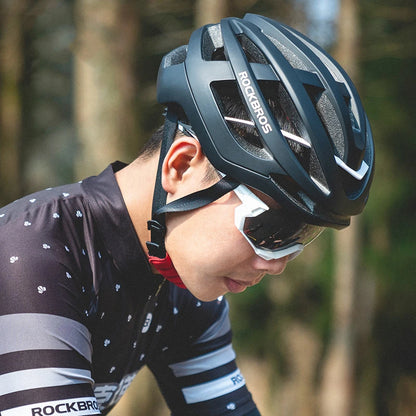 Unisex Bicycle Helmet, Breathable, Ultralight Integrally-Molded, Shockproof, Adjustable