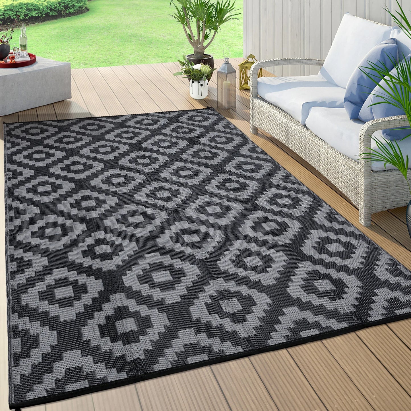 Outdoor, Plastic Straw Rug, Modern Geometric, Waterproof, Reversible Floor Mat